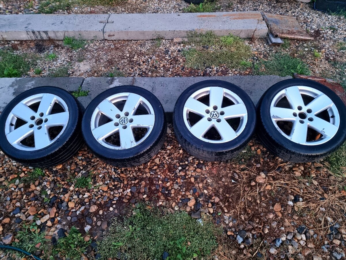 VW 5x112 r17