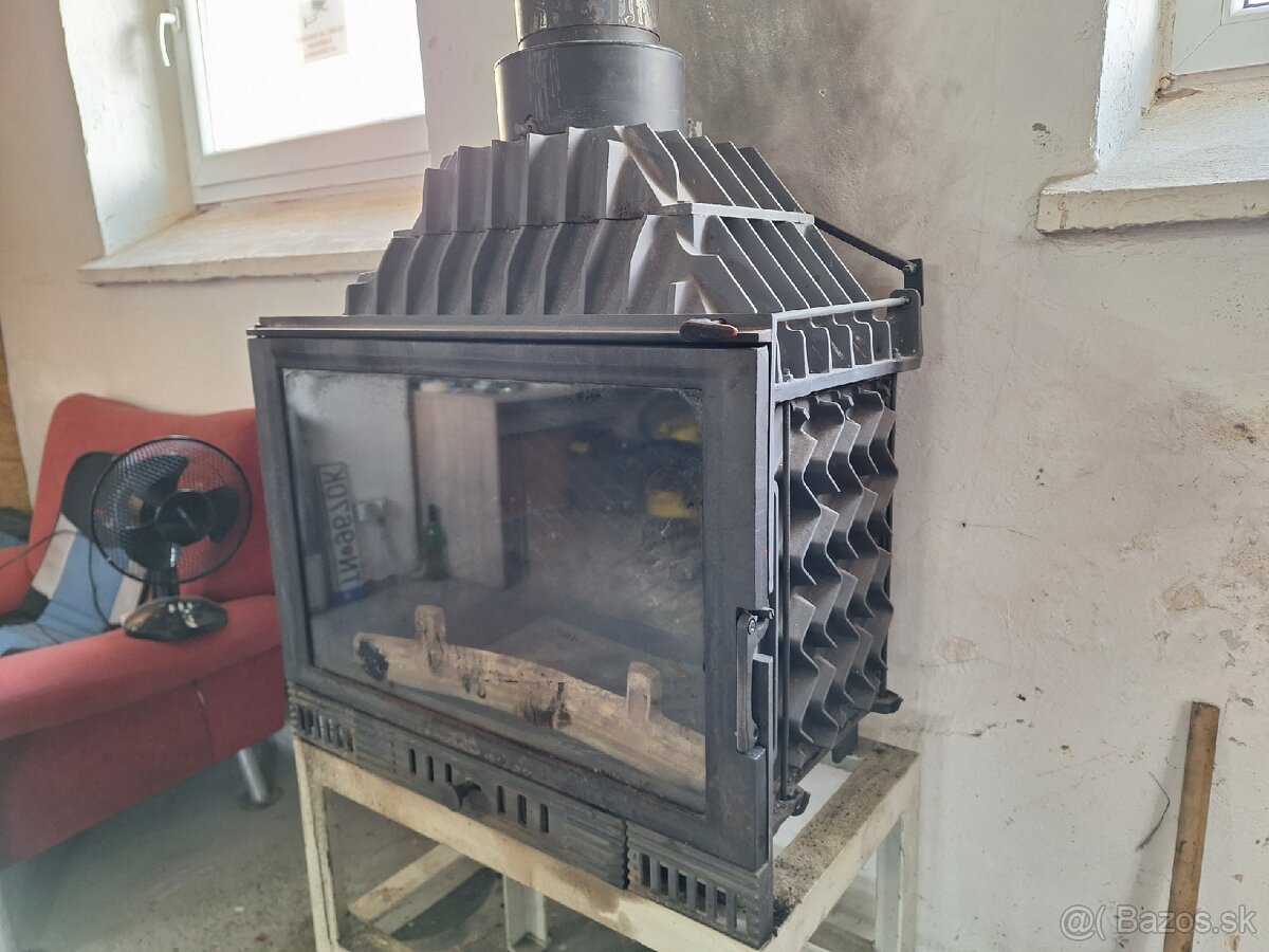 Krbová vložka 15kw plus komín a podstavec