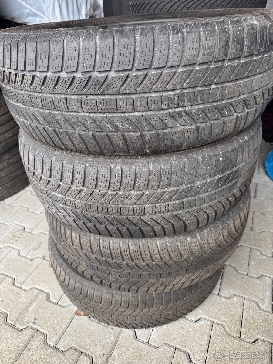 255/55 R20 110 V  zimné pneumatiky Continental