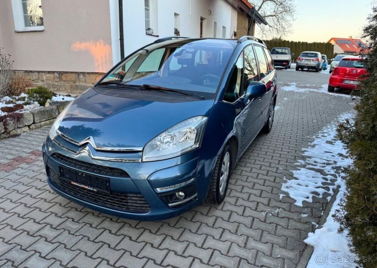 Citroën C4 Picasso 1,6i klima , 7 Míst benzín manuál 88 kw