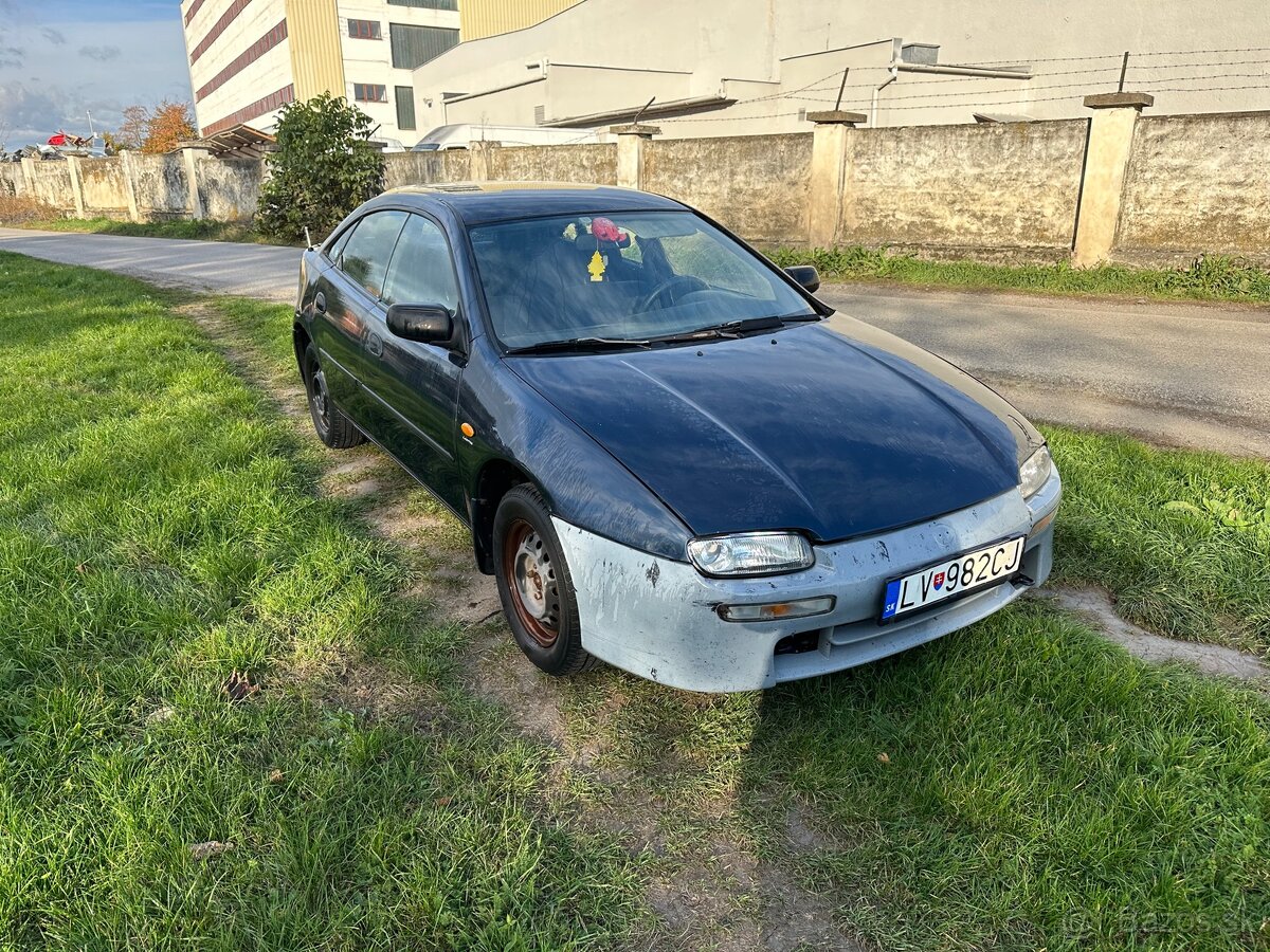 Mazda 323