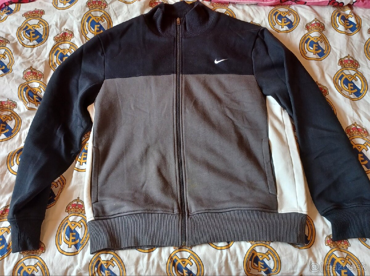 Suprava NIKE