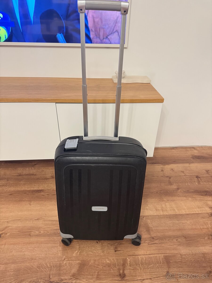 Samsonite Macer Spinner 55 cm black cestovný kufor