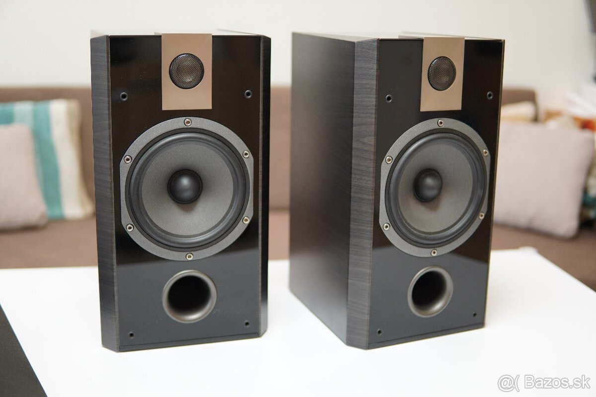 FOCAL Chorus 806V