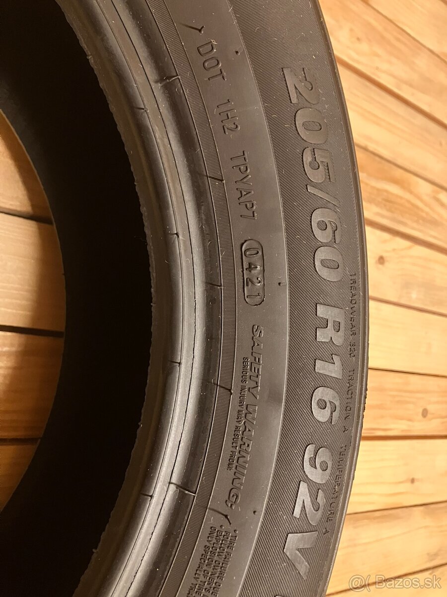 predam letne pneumatiky KUMHO ECSTA 205/60 R16 92V