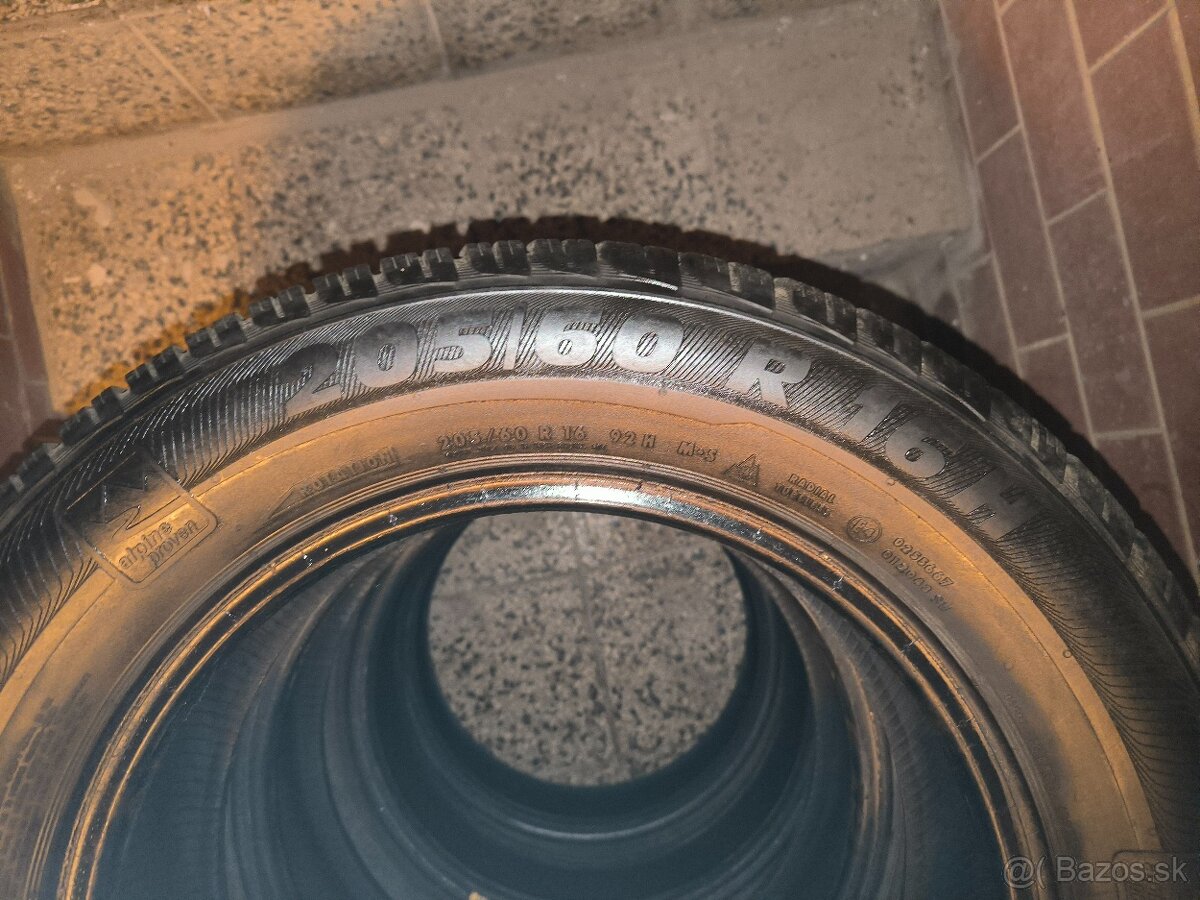 Zimné 205/60 R16