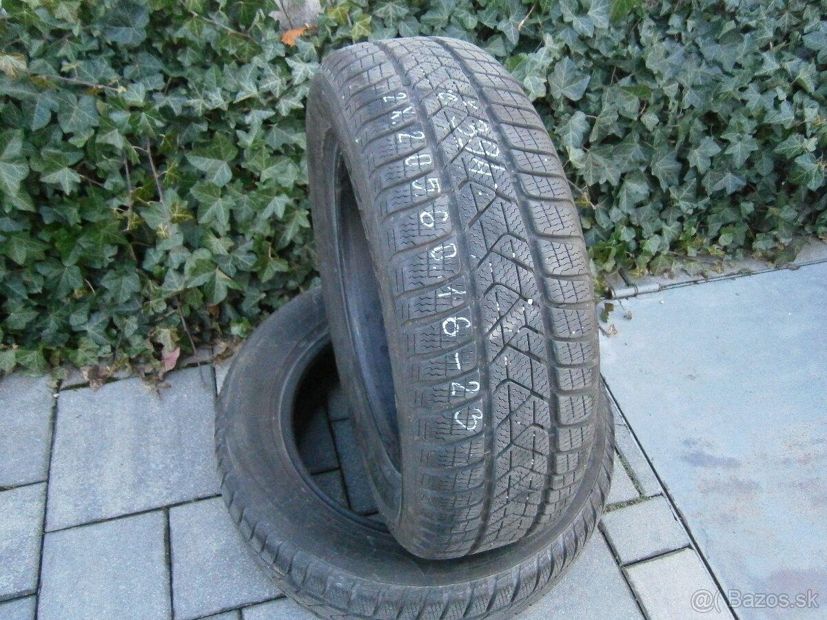 Predám 2x zimné pneu Pirelli 205/60 R16 92HXL