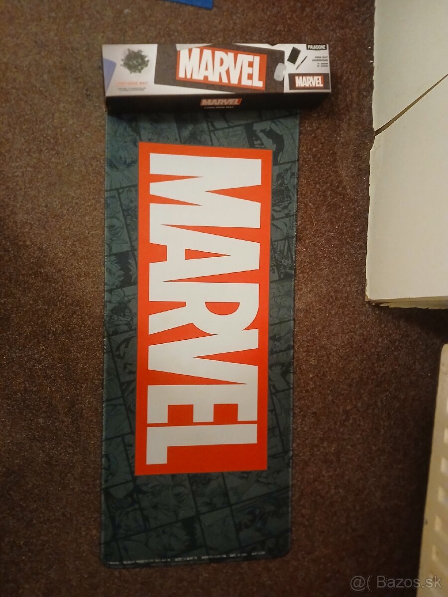 LEGO DESK MAT MARVEL