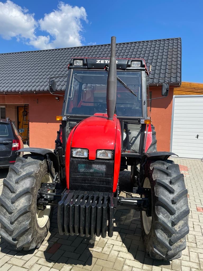 Predám traktor ZETOR