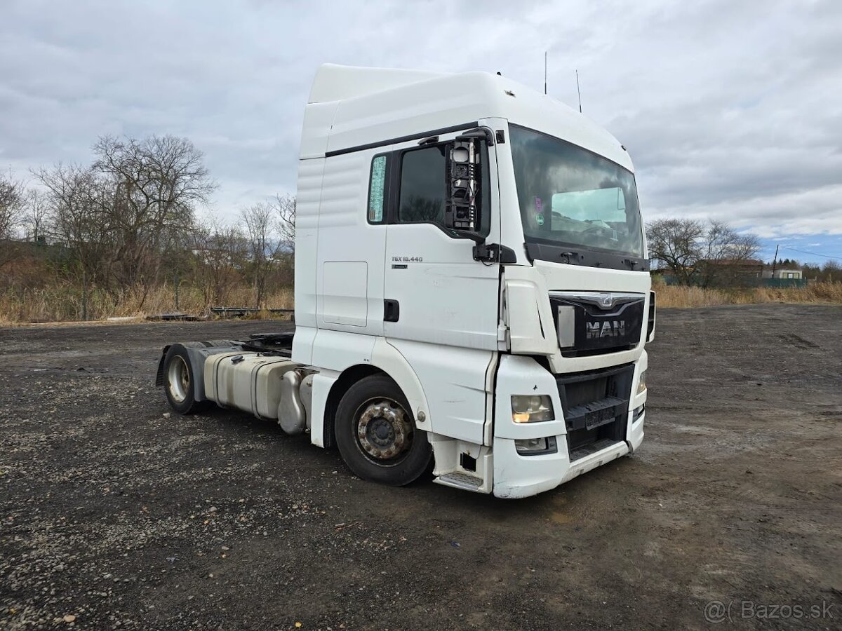 TAHAČ MAN TGX 18.440 r.v.2014,retardér,lowdeck,automat