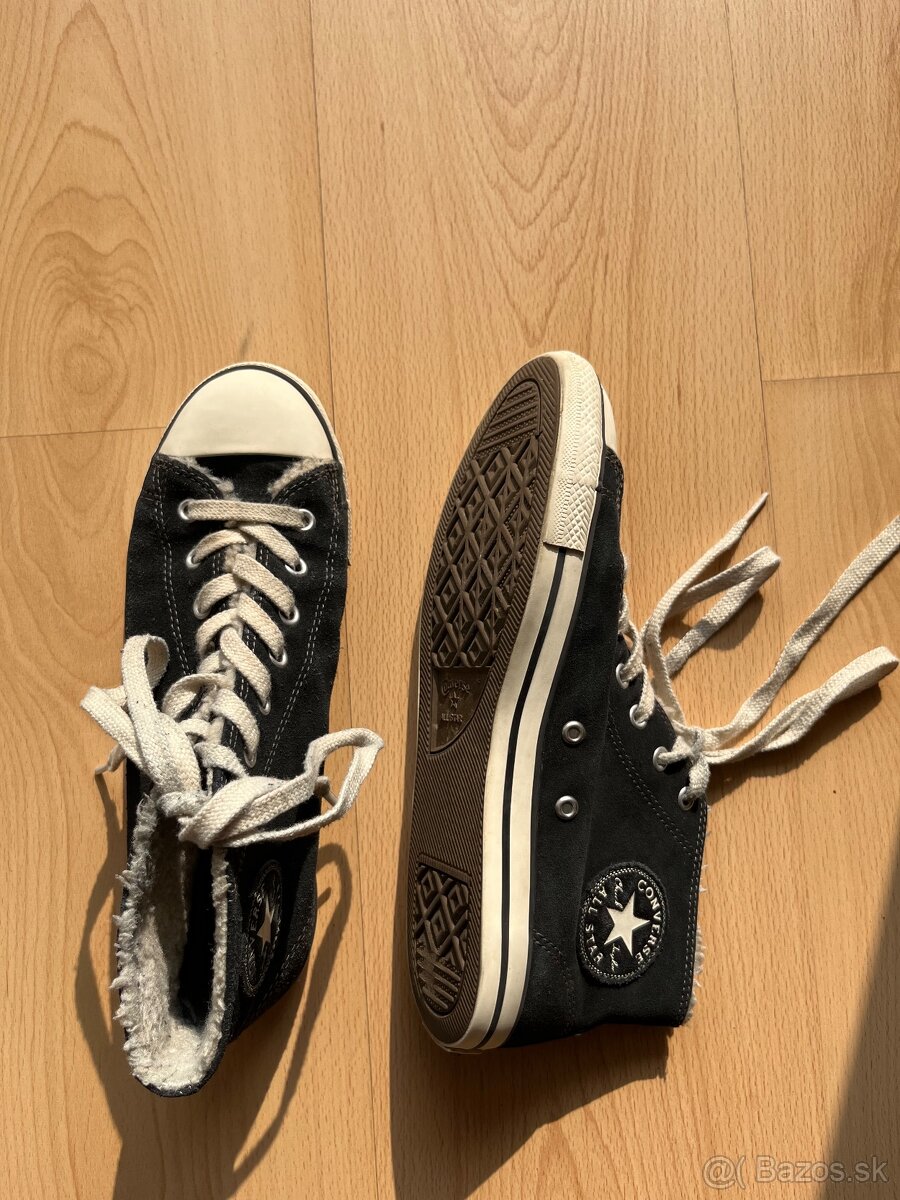 Zateplené čierne tenisky Converse