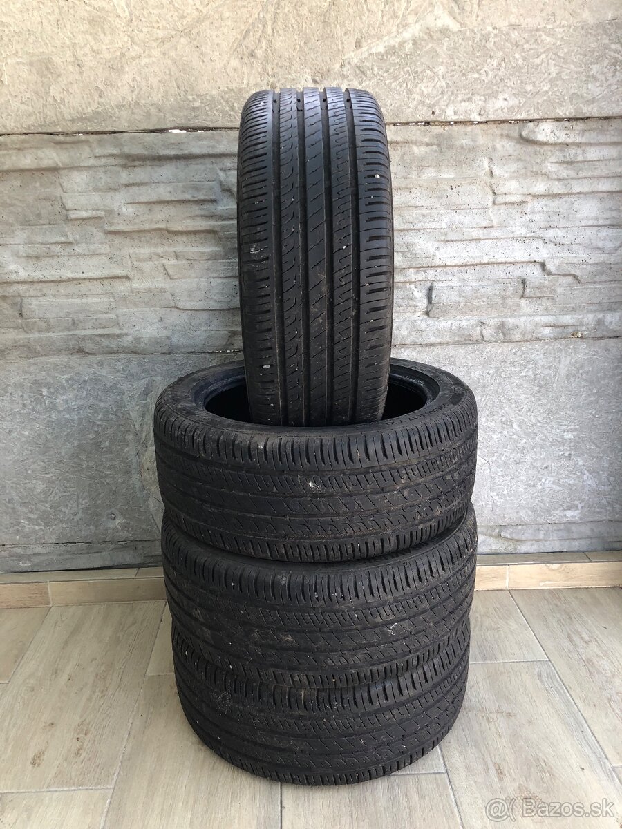 Barum Bravuris 5 HM 225/45R17