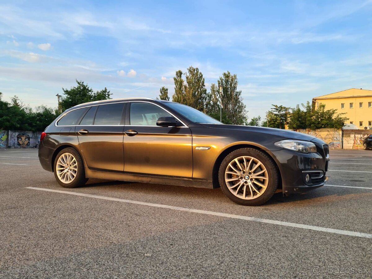 BMW rad 5 Touring 528i xDrive