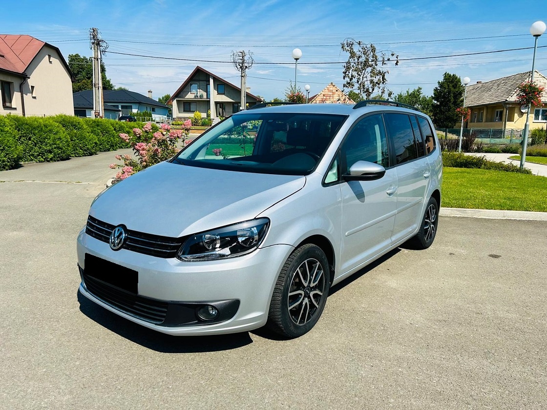 Volkswagen Touran 1.6 TDI Comfortline DSG✅