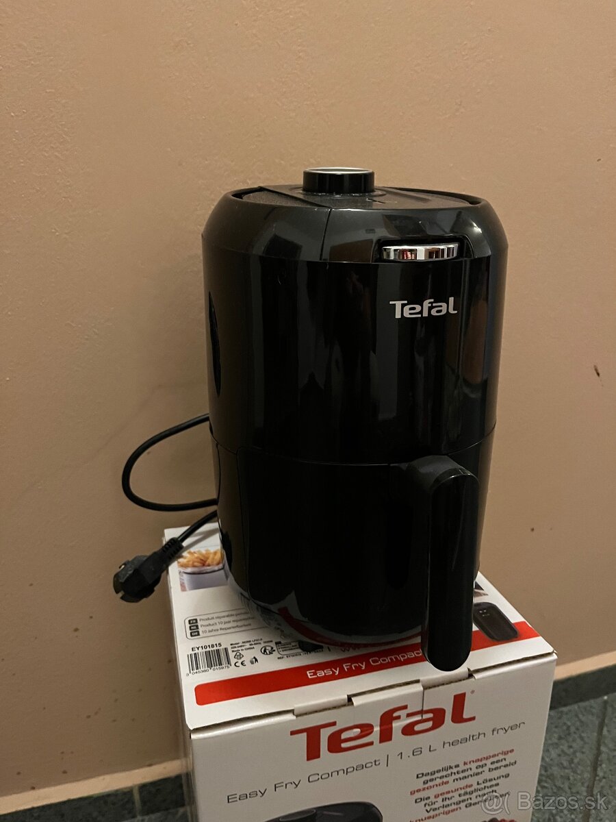 Teplovzdušná fritéza Tefal