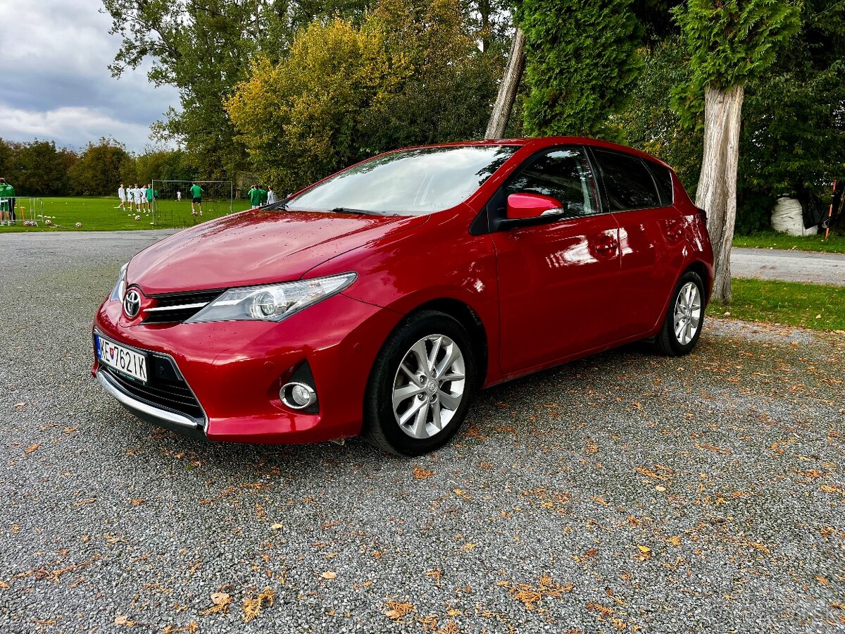 Toyota Auris 1.6 Valvematic