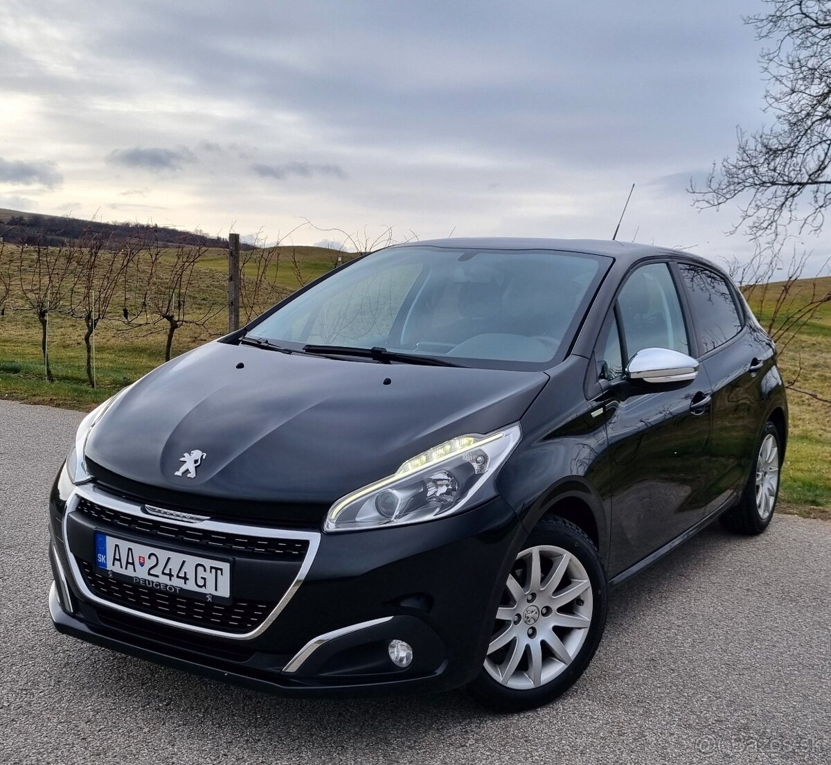 Peugeot 208 1.2i 60KW/82PS R.V.03/2016