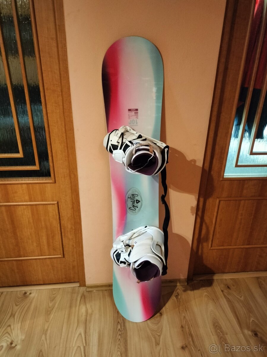 Snowboard WEDZE 146cm