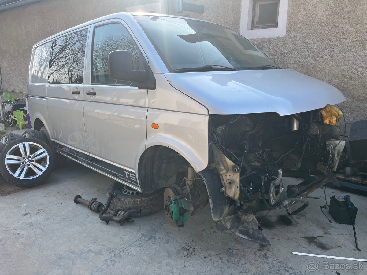 VW Transporter T5 2.5TDI