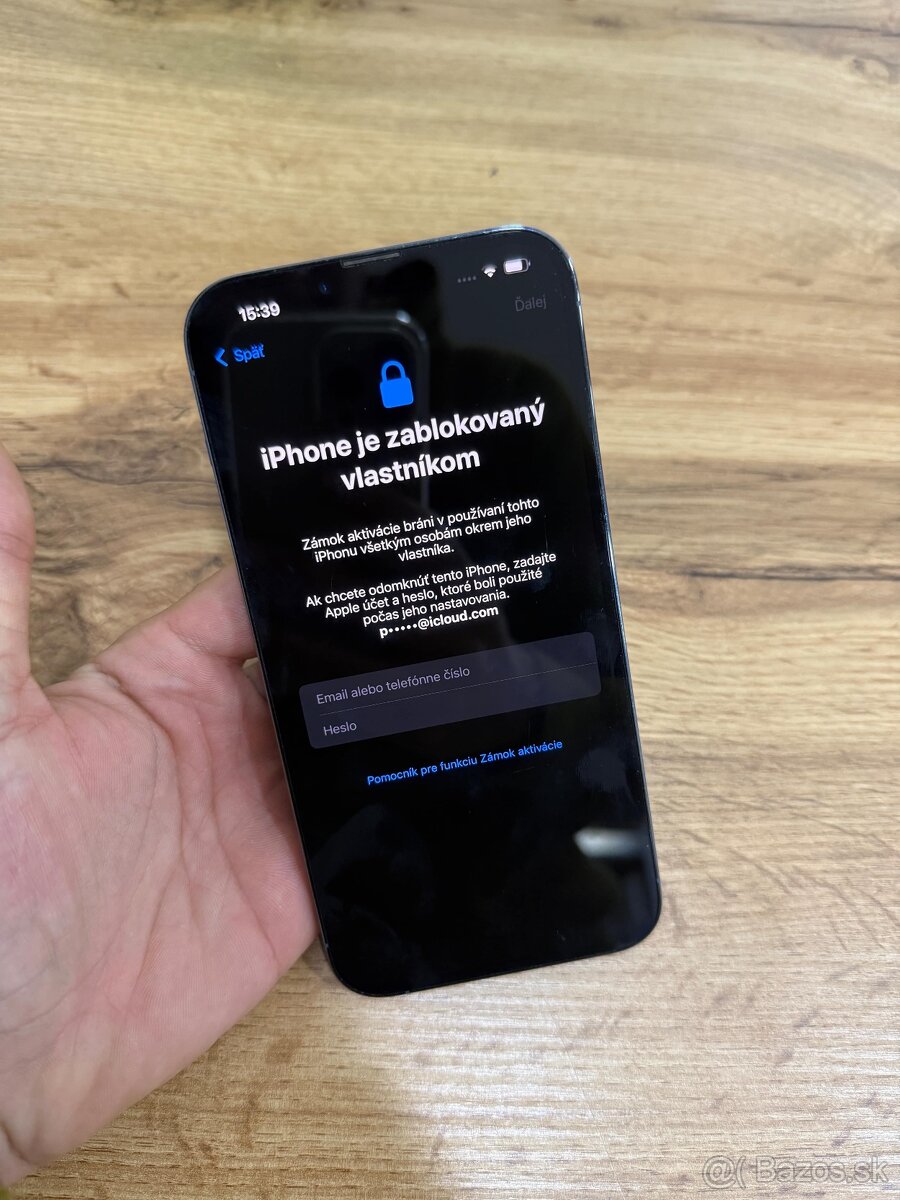 iPhone 13pro max blokovaní iCloud