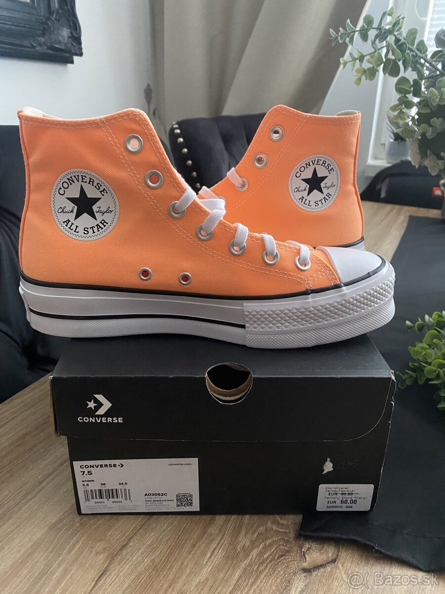 converse nove