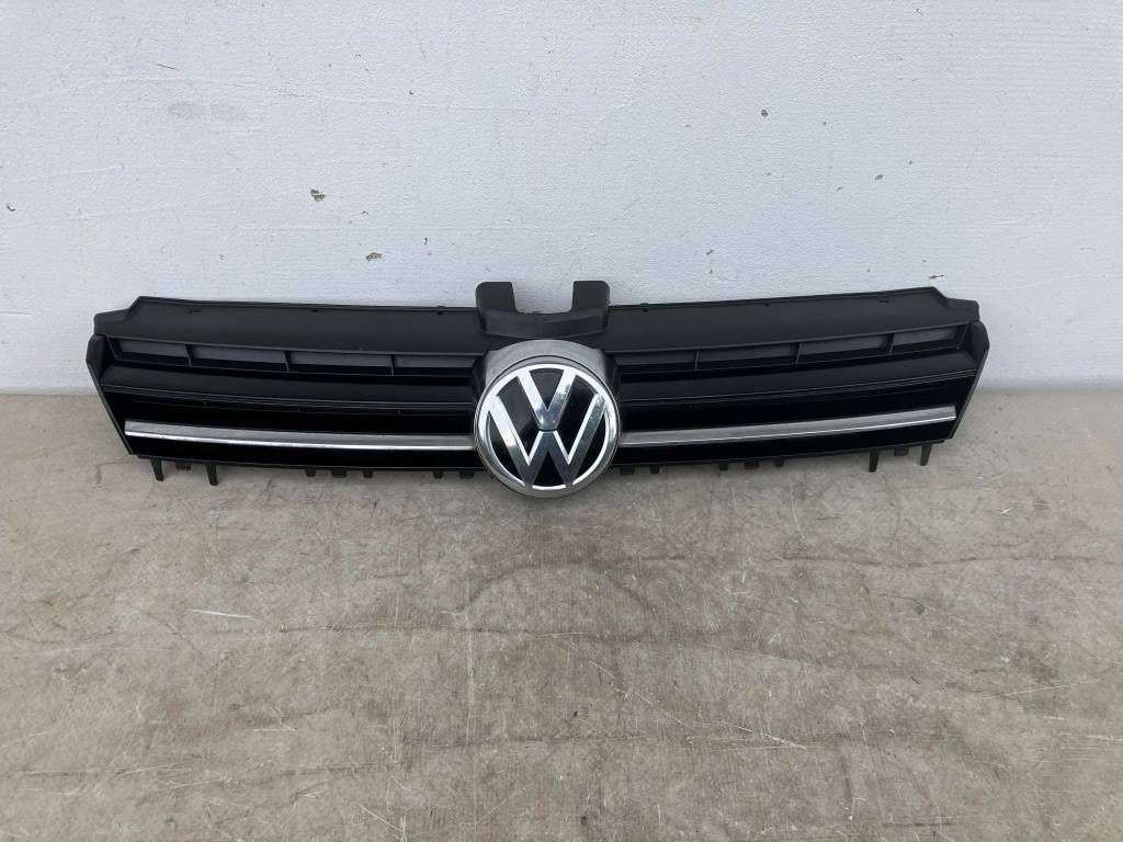 VW GOLF 7 VII 2012- PREDNÁ MASKA