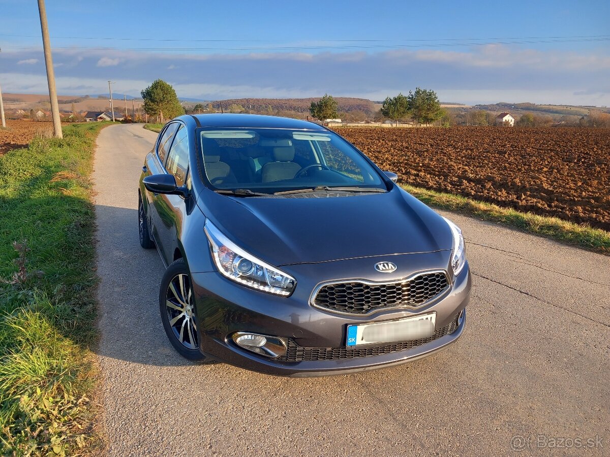 Kia Ceed 1.6benzín rok:2014