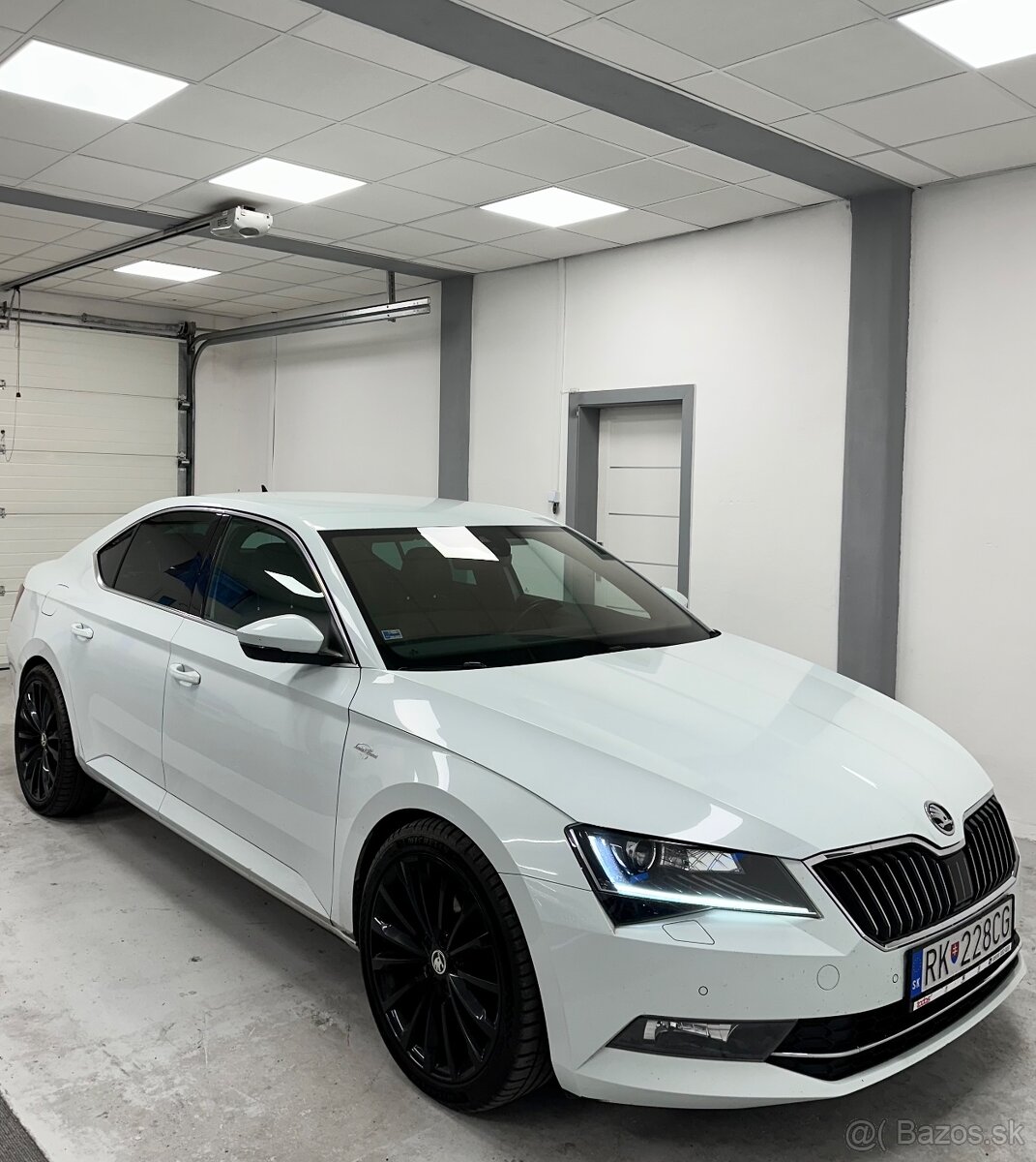 Skoda Superb Laurin&Klement 2.0TDI 140Kw 4x4