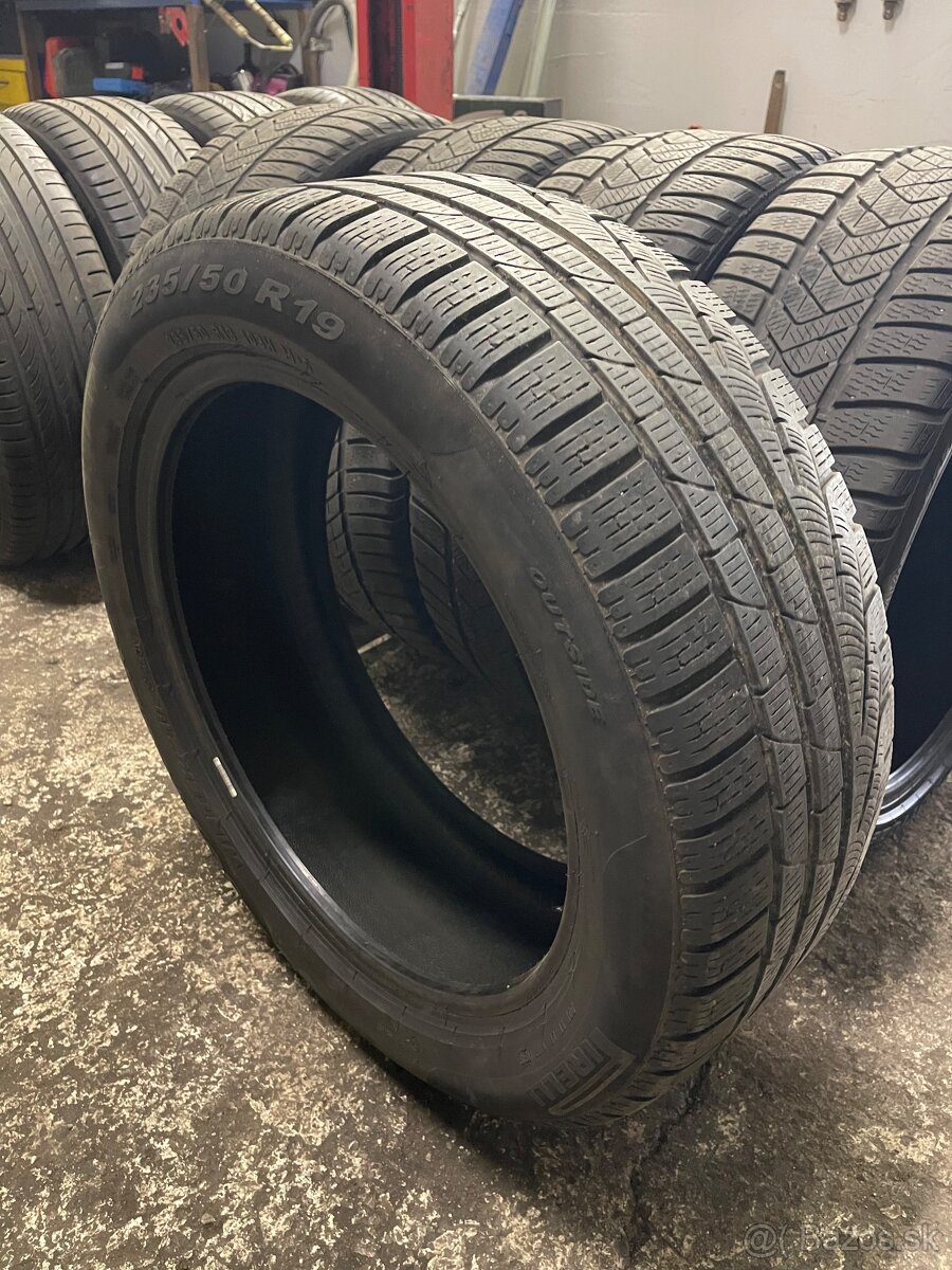 Pneu Pirelli sottozero 2 235/50 r19