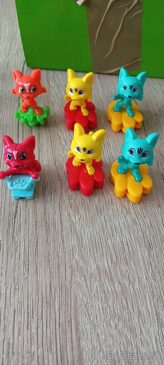 Kinder figurky