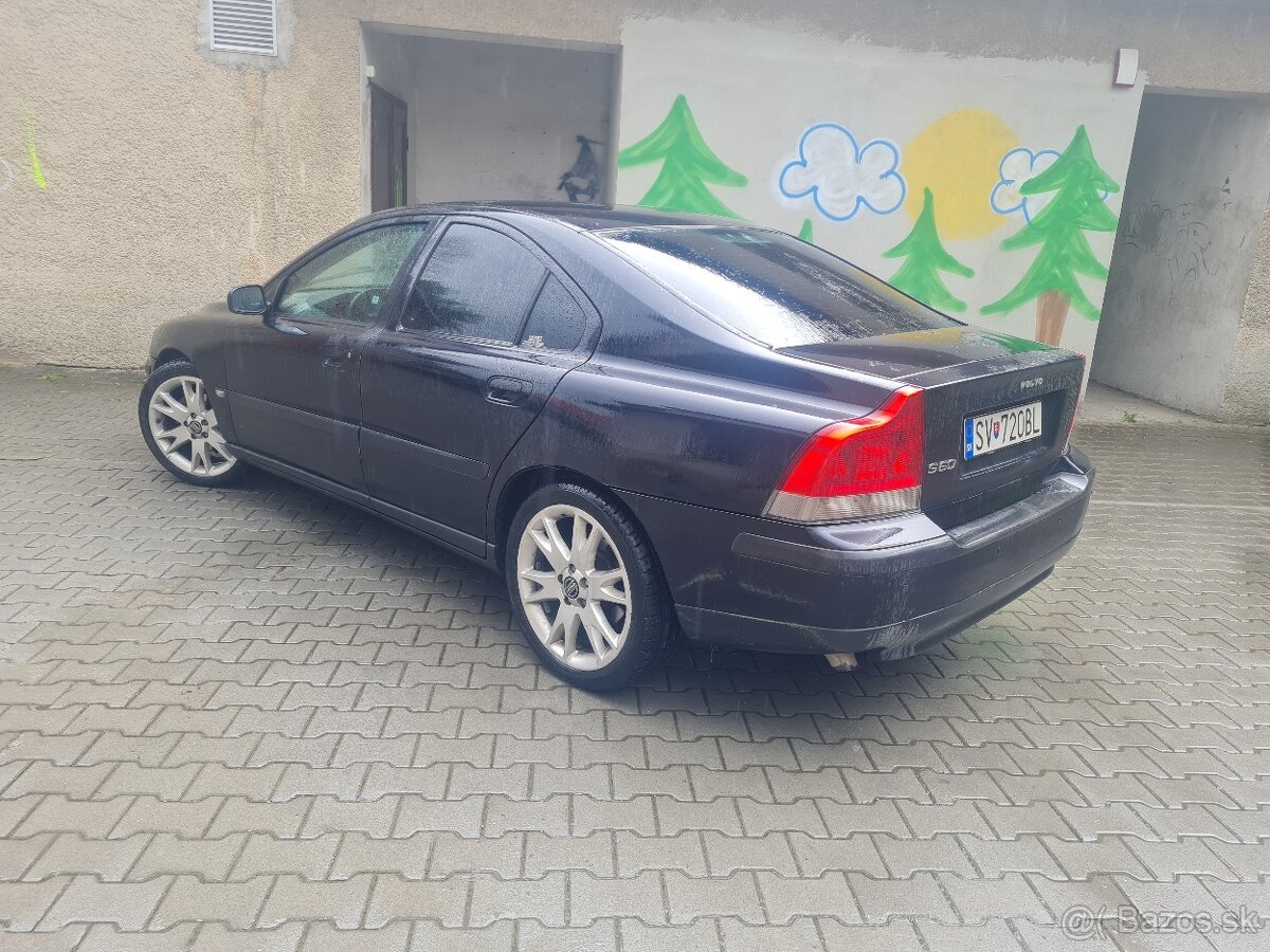 Predám volvo s60