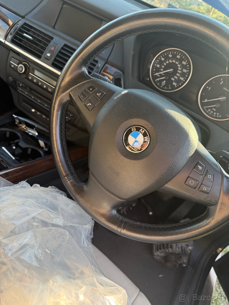 Volant BMW x5 e70