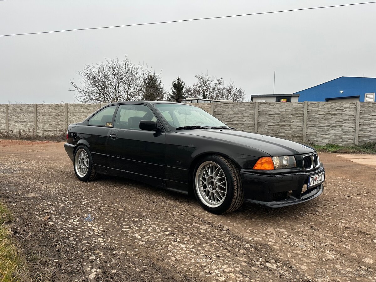 Bmw e36 318is samosvor