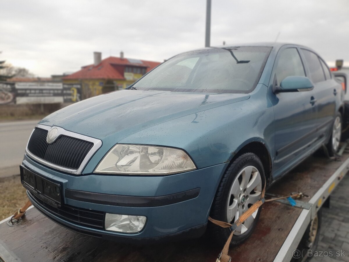 V celku Škoda Octavia 2 bez TP ŠPZ