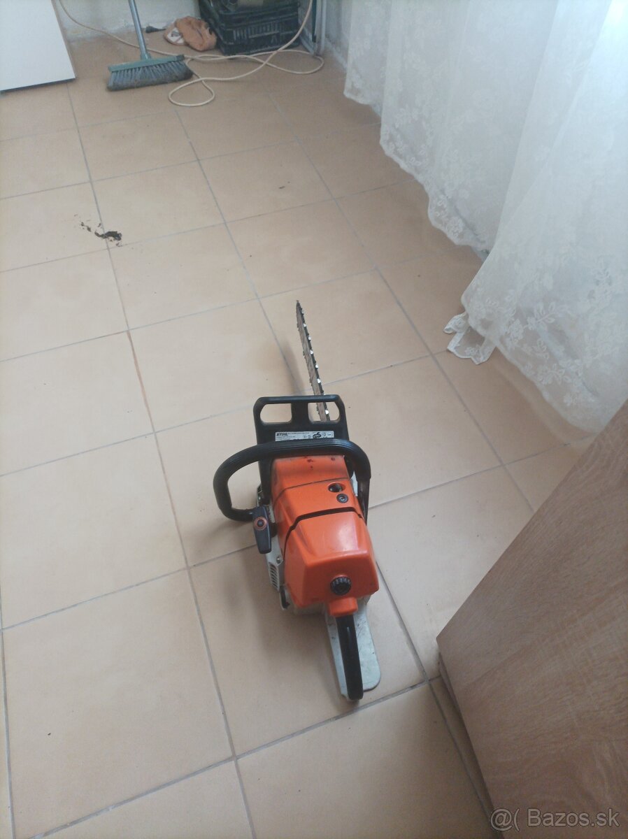 Dobry den predam motorovu pilu stihl 461