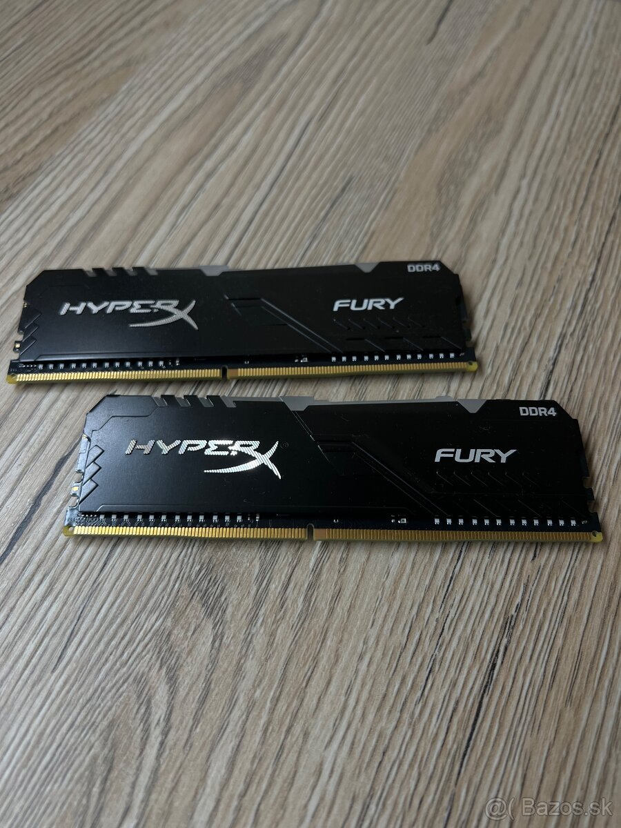 Kingston HyperX 16GB DDR4 3200 MHzRGB