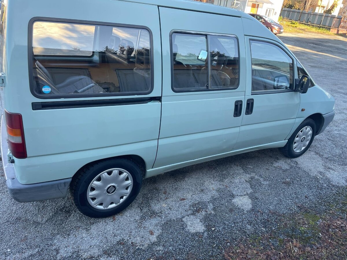 Predám obytné auto,minikemper,karavan Jumpy