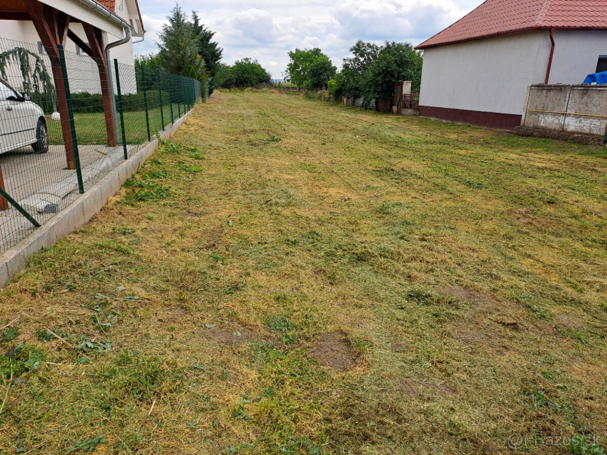 Predaj stavebný pozemok v obci Úľany nad Žitavou.