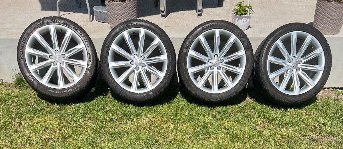 Elektróny Audi a7 s7 255/40 r19