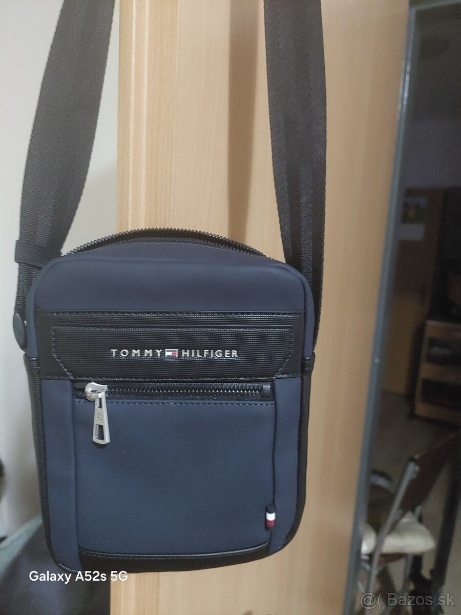 Predám kabelku tommy  hilfiger  original