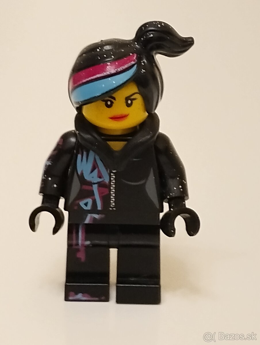 LEGO minifigúrka Lucy Wyldstyle TLM027