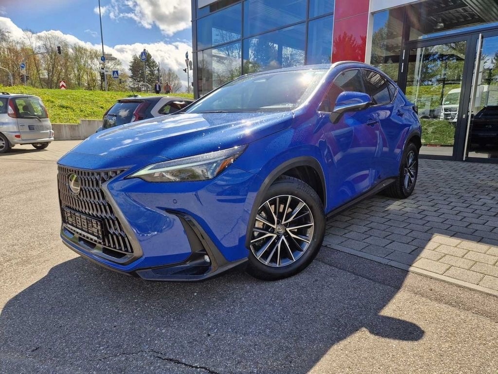 Lexus NX 450h+ E-FOUR Business Line