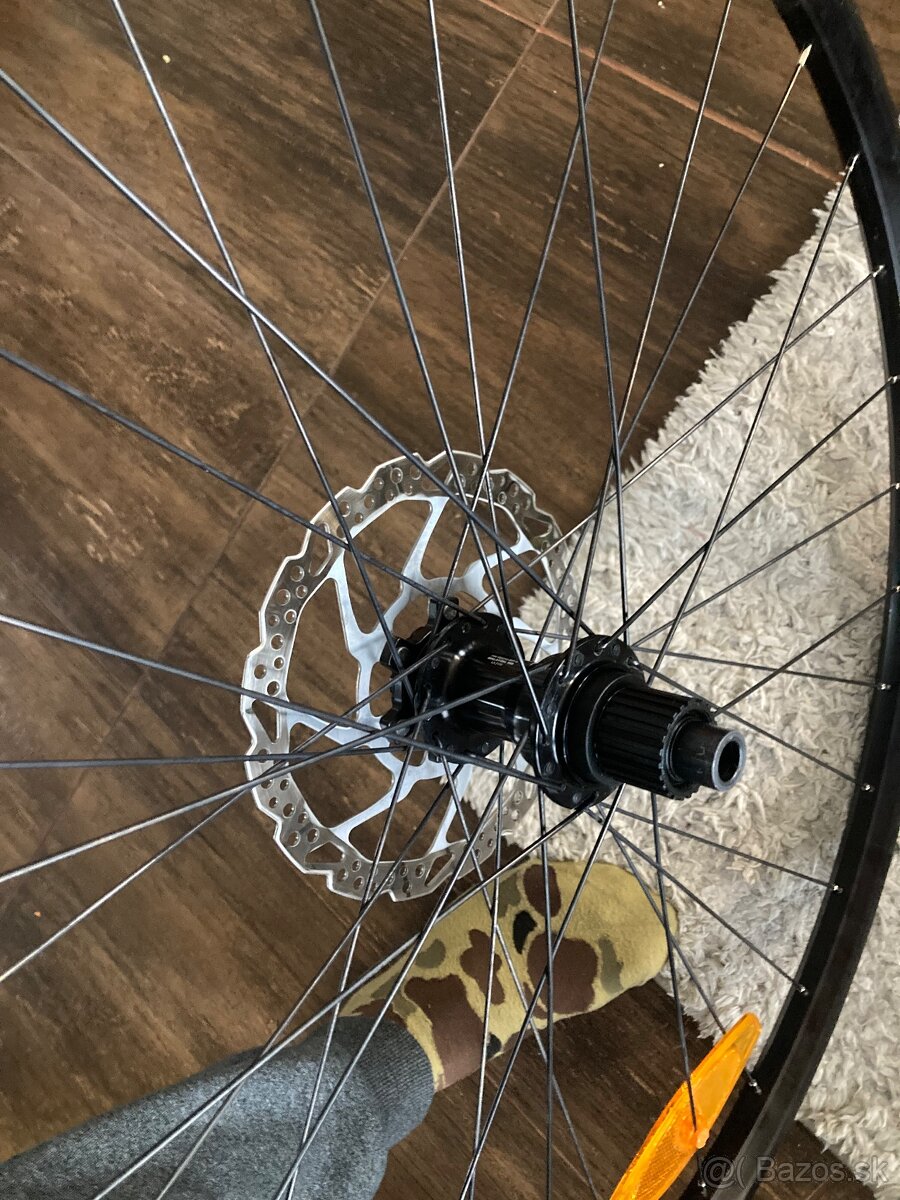 Kolesa brzdy shimano