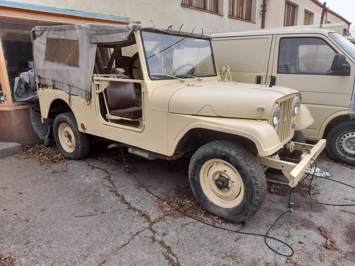 Jeep CJ 6