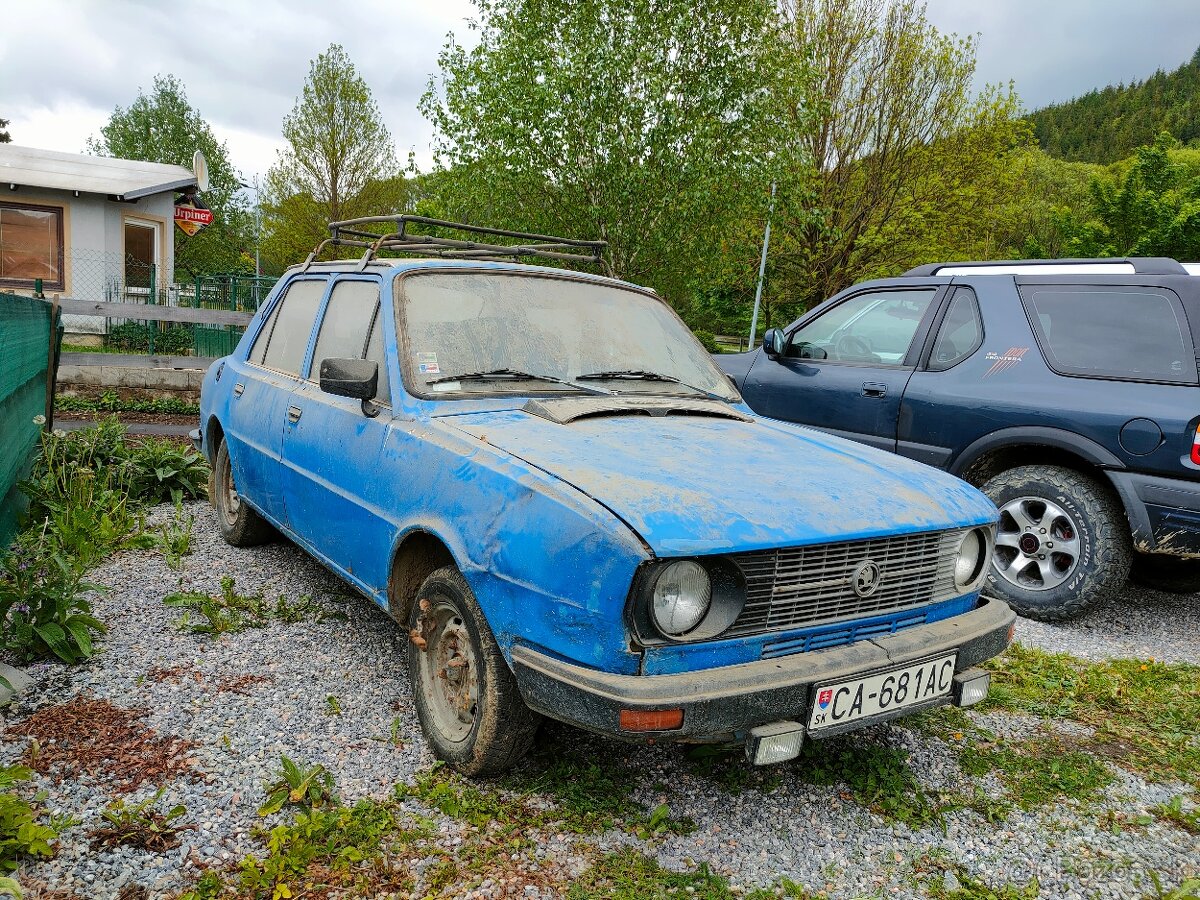 Škoda 105S užovka