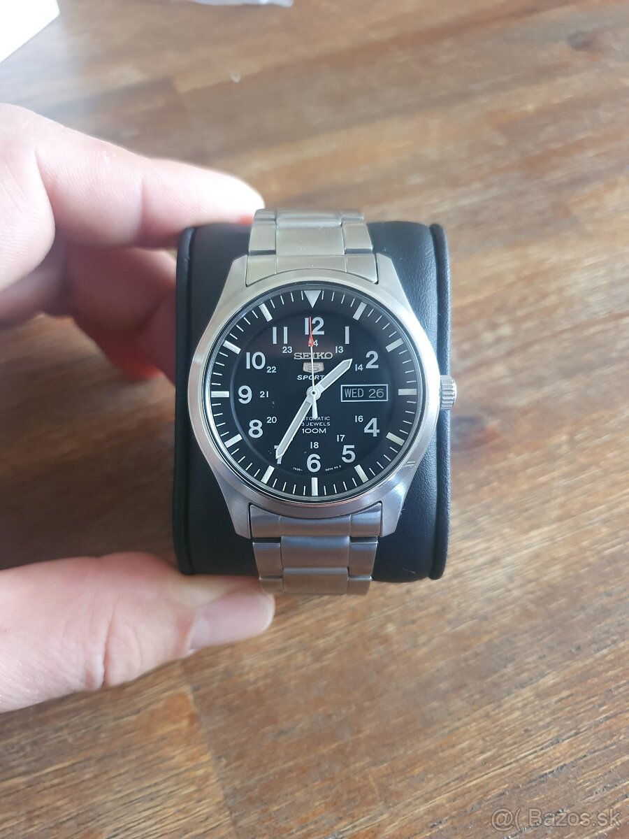 Seiko SNZG13J1 5 Sports Automatic