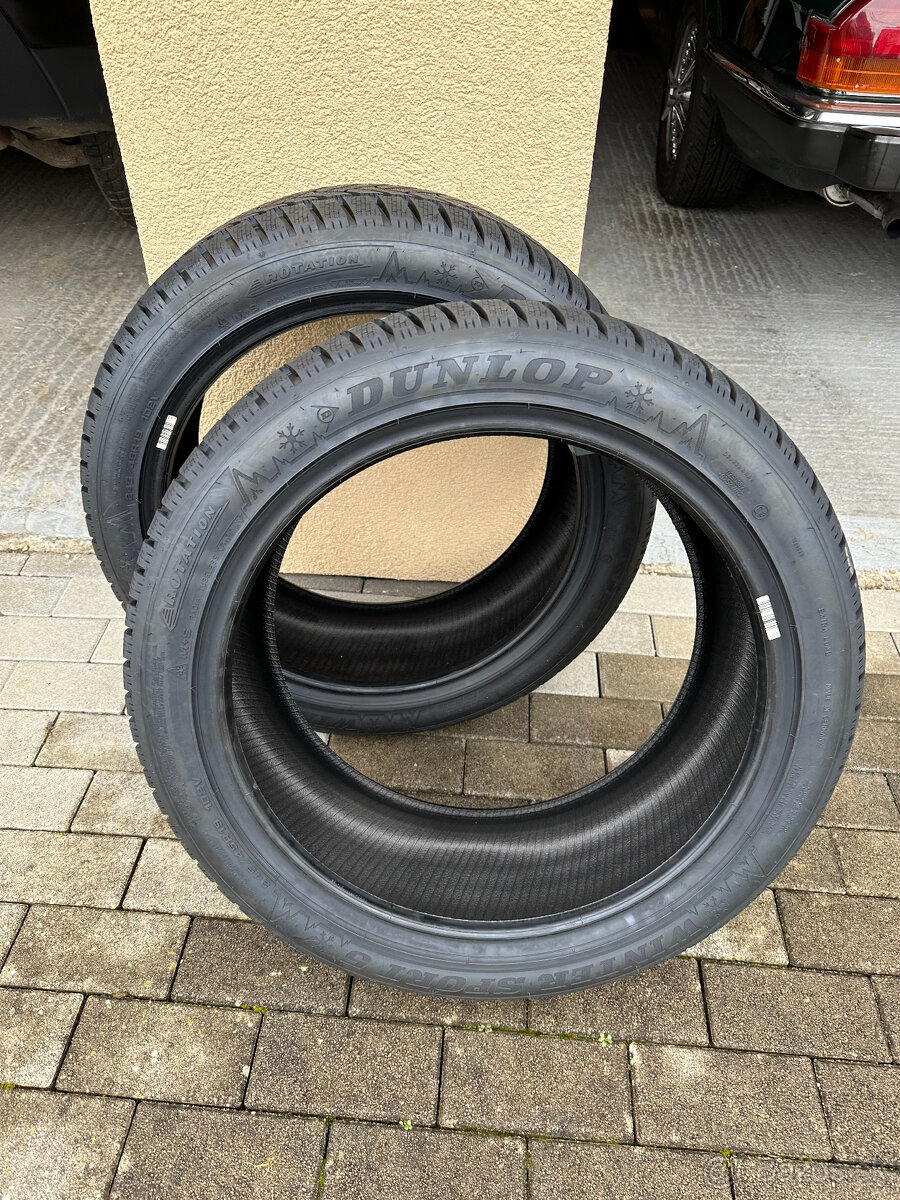 Predám 2 ks zimné pneumatiky Dunlop 245/45 R19