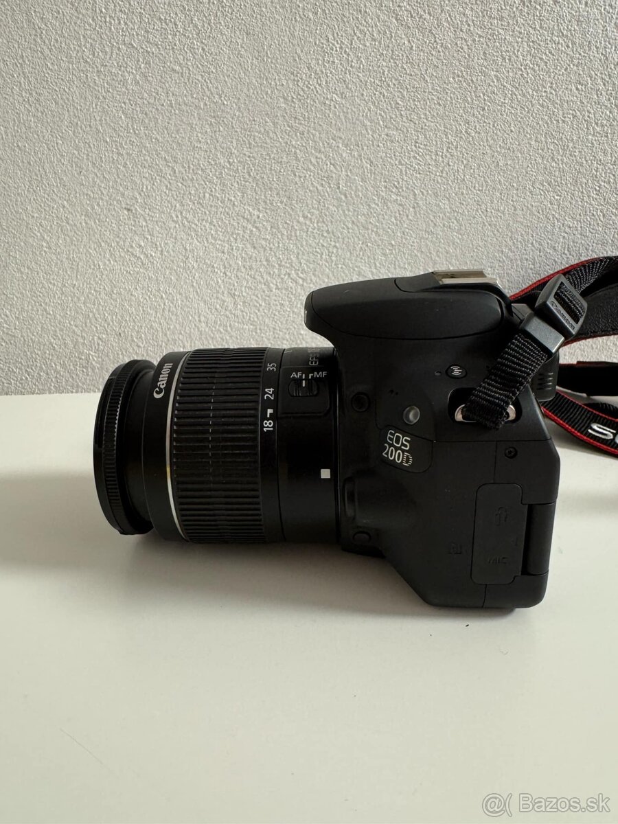 Canon EOS 200D