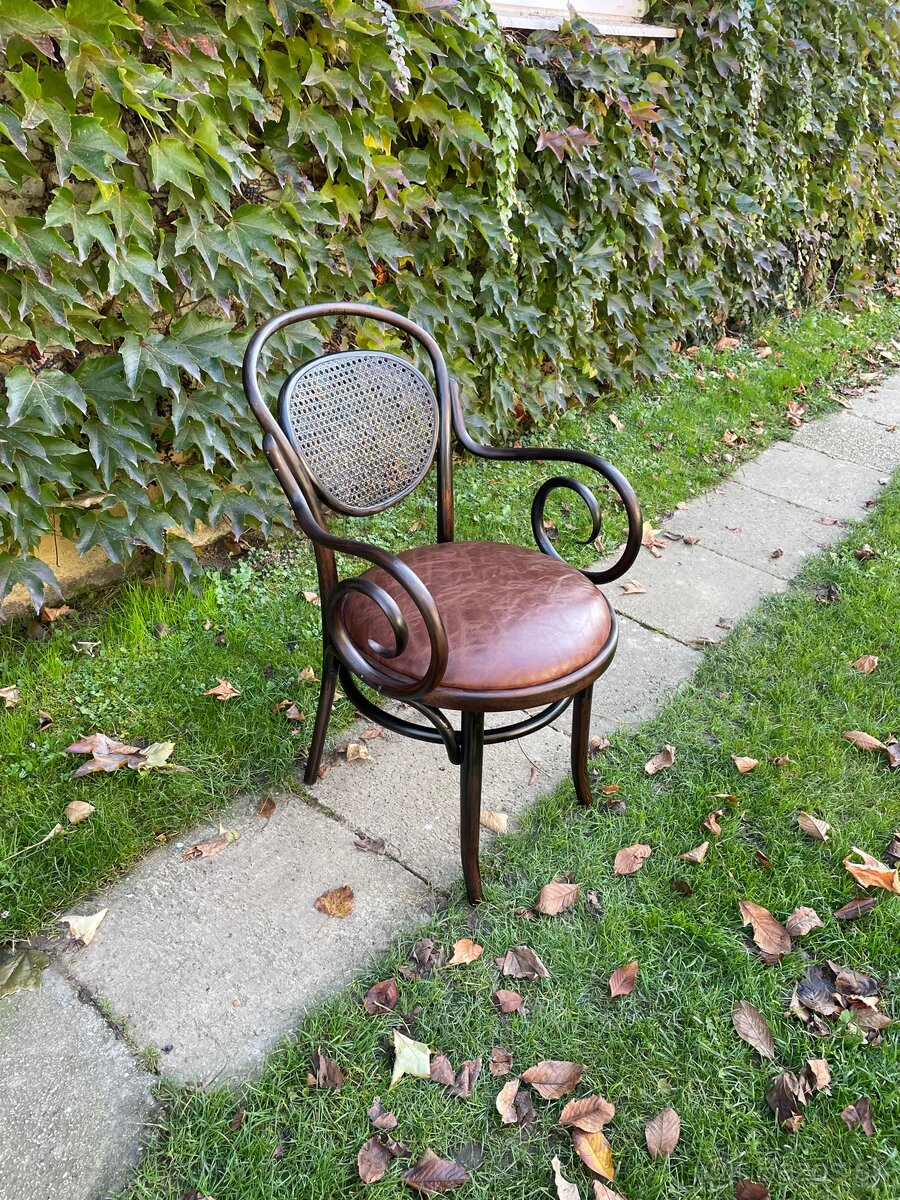 Thonet kresielko