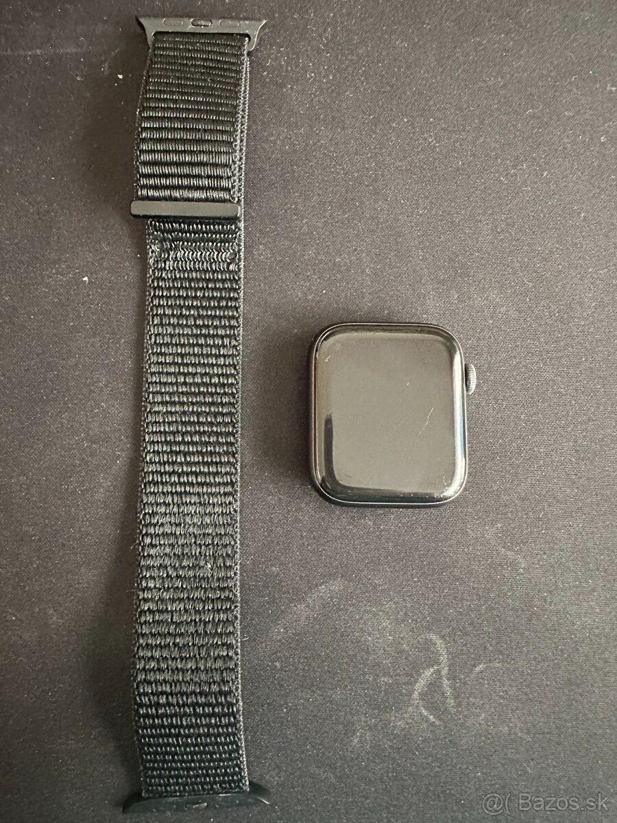 Apple Watch Series 6, 44 mm